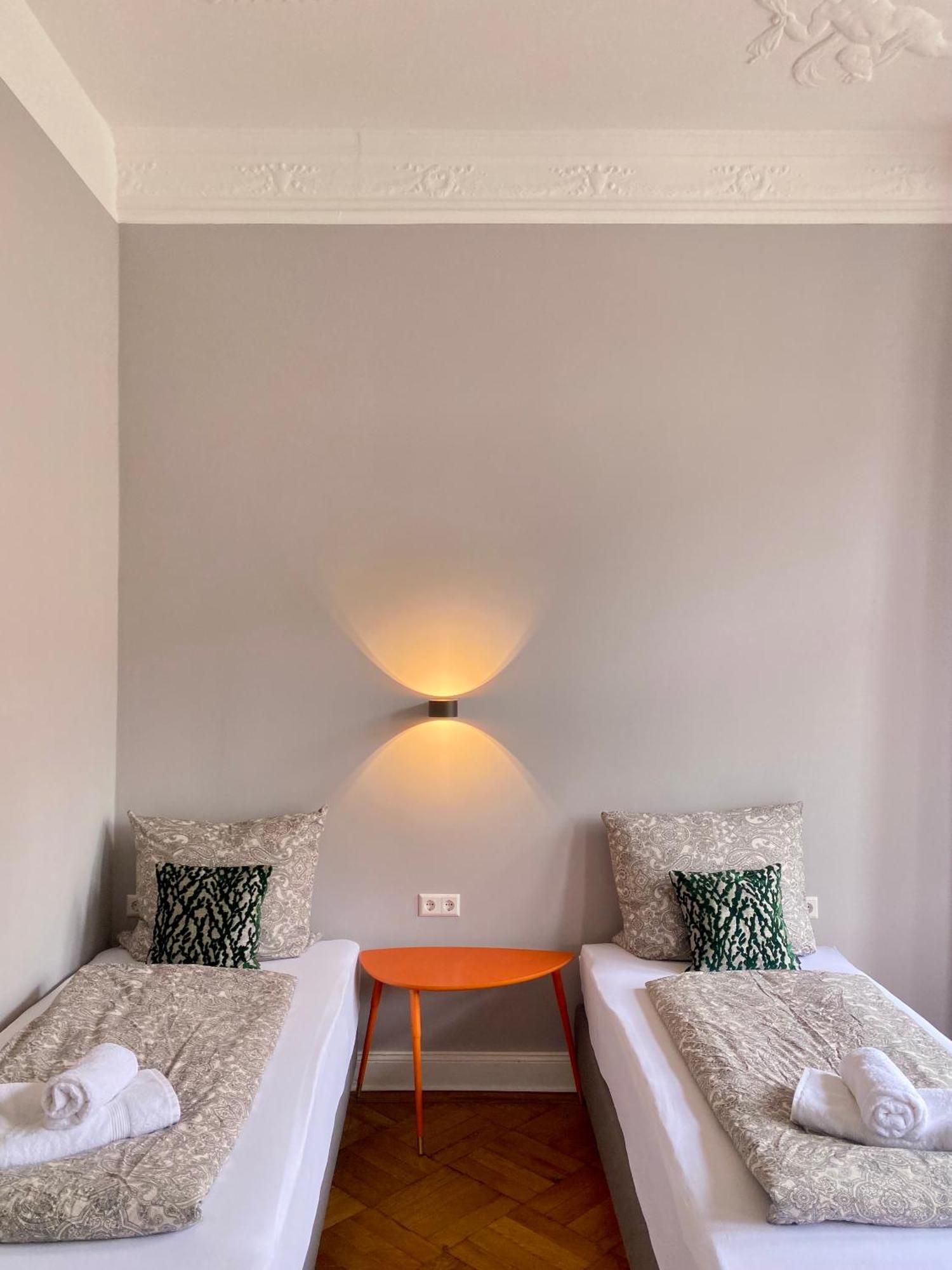 Bismarcks Berlin Apartment ภายนอก รูปภาพ