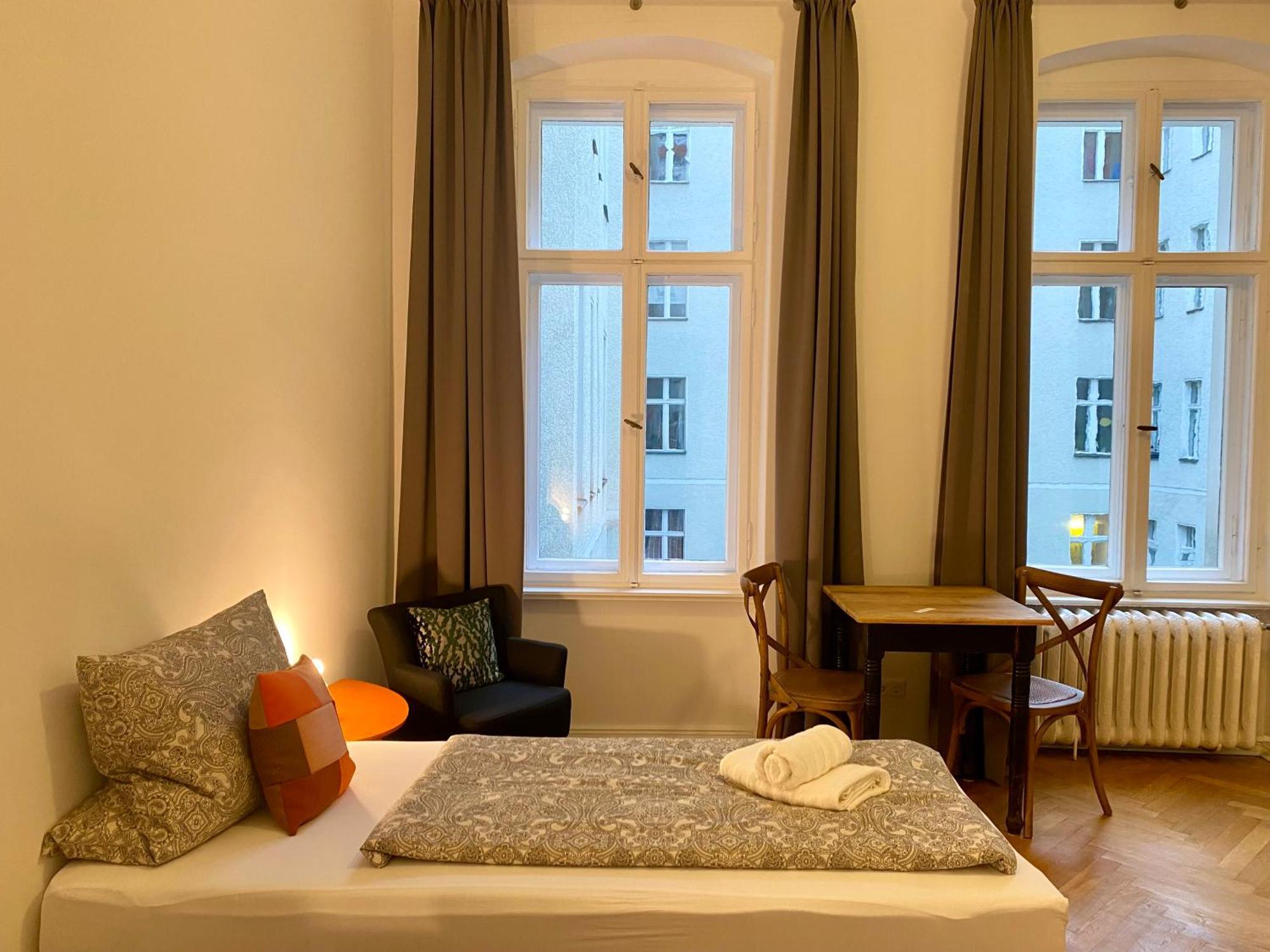 Bismarcks Berlin Apartment ภายนอก รูปภาพ