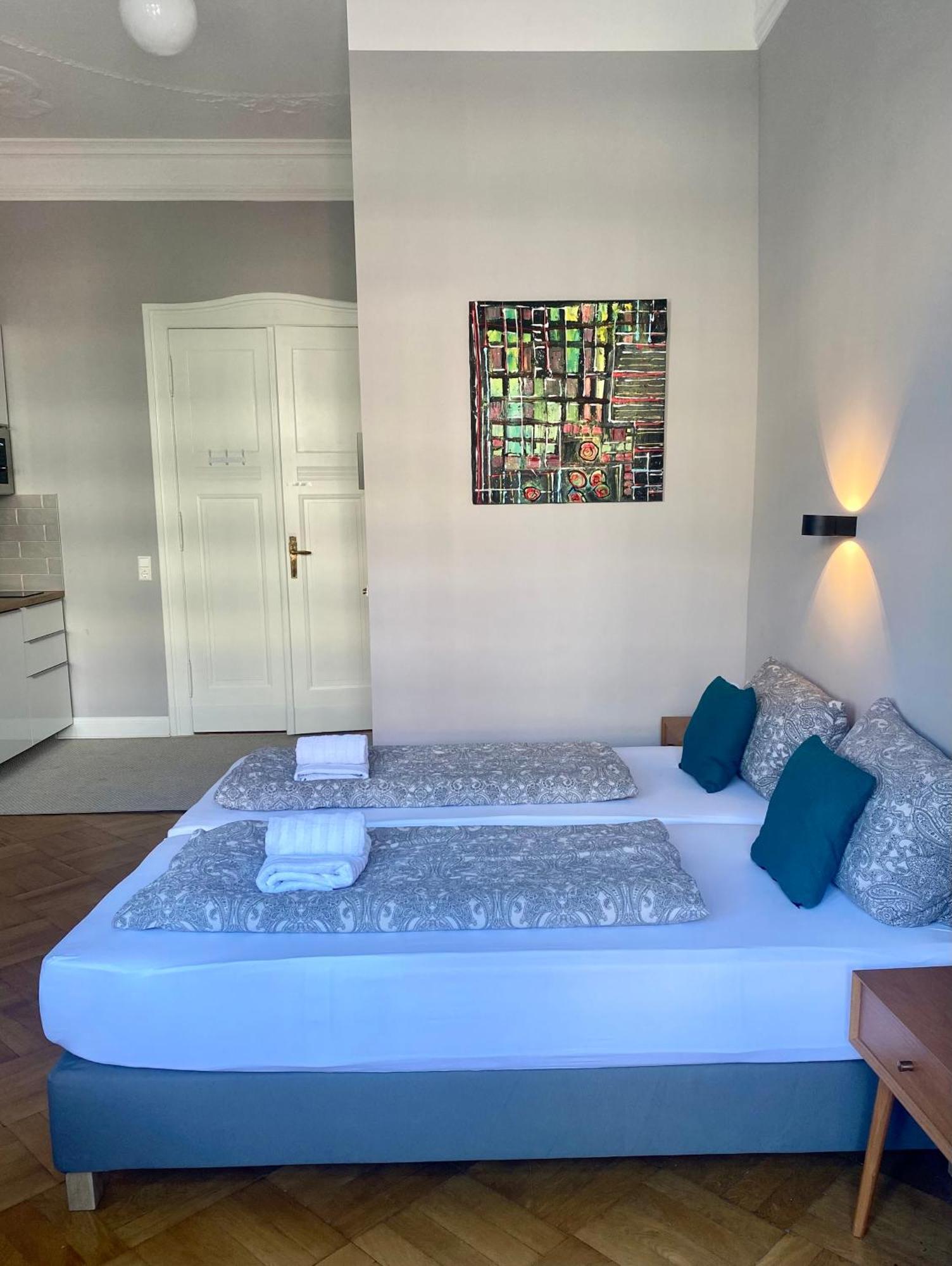 Bismarcks Berlin Apartment ภายนอก รูปภาพ